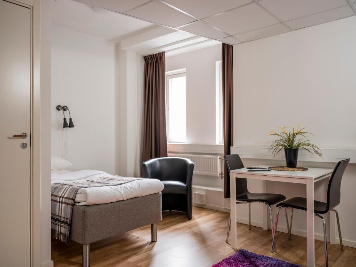 Slagsta Gate Hotell Fittja Kültér fotó